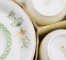 Hollóházi 6 darab csésze alátéttel, dobozában