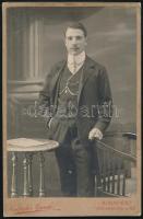 cca 1910 Budapest, Knöpfler Gyula fényképész műtermében készült, keményhátú, vintage fotó, 16,2x10,5 cm