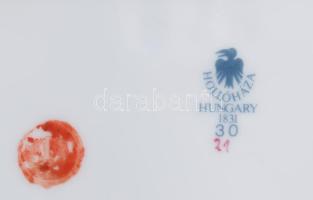 Hollóházi Szász Endre által tervezett mintával díszített bonbonier. Matricás, jelzett, kis kopással,...