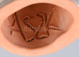 Antalfiné Szente Katalin: Lány virággal. Jelzett, m: 14 cm