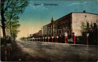 1915 Miskolc, Tüzérlaktanya, villamos. Grünwald Ignác kiadása. + So. Stpl. (kopott sarkak / worn corners)