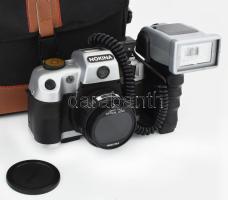 Nokina NK3030 fényképezőgép, tartozékaival, vakuval, hordtáskában, / Vintage camera with flash and o...