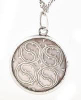 Ezüst (Ag) walles nyaklánc, medállal, jelzett, h: 46 cm, 5,1g