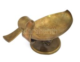 Varga Zoltán: Kacsa alakú bronz kínáló, cca 1930, jelzett, 23x12 cm