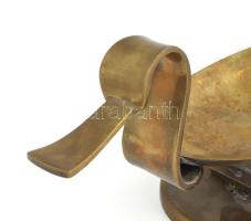 Varga Zoltán: Kacsa alakú bronz kínáló, cca 1930, jelzett, 23x12 cm