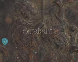 Mulatozók. Bronz fali dísztál, cca 19. sz. második fele, d: 29 cm