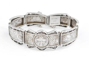 Ezüst (Ag) filigrán jellegű pagodás karkötő biztonsági lánccal, jelzett, 18,5cm, 31,5g