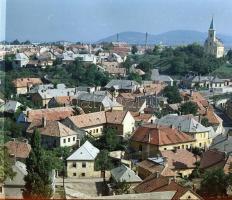 cca 1960-1970 Veszprémi felvételek, 6 db színes + 1 db fekete-fehér negatív, 7,5x6 cm körüli méretben