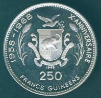 Guinea 1969. 250Fr "Függetlenség" Ag (999) T:exPP