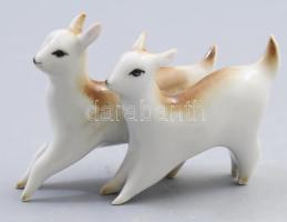 Zsolnay őzgida pár. Jelzett, hibátlan, 9x6,5 cm