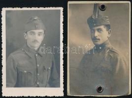 cca 1930-1944 Katonaportrék, 2 db fotó, az egyik hátoldalán autográf sorokkal, 9x6 cm körül