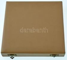 Asszonyi Tamás (1942-) 1981. "1881-1981 / 100 éves a Magyar Vöröskereszt" kétoldalas, öntö...