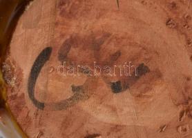 Csavlek Etelka (1947-): Furulyázó figurális mécsestartó. Jelzett, m: 14 cm