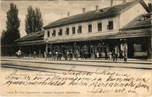 1903 Kiskapus, Kis-Kapus, Kleinkopisch, Copsa Mica; Vasútállomás. Fritz Guggenberger kiadása / railway station