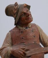 Gitáros szobra. Német, festett, faragott fa 18 cm