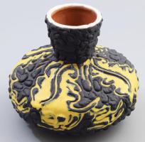 Király Károly hólyagos váza, jelzett, m: 16,5 cm