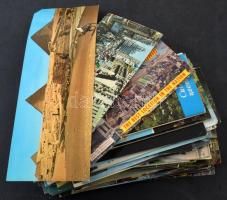 Kb. 200 db MODERN nagy alakú külföldi város képeslap