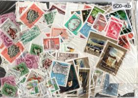 115 db sor + 500 db képes bélyeg, 2 db berakólapon és zacskóban ömlesztve