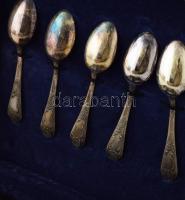 Orosz 31 részes evőeszköz készlet, egy részük díszdobozban