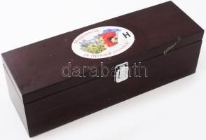 Borszírvíz készlet, dobozban, h: 37 cm