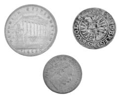 3db-os Ag érmetétel, közte Ausztria 1869. 10kr Ag "Ferenc József" + 1926. 1Sch Ag T:VF,F 3pcs Ag coin lot, within Austria 1869. 10 Kreuzer Ag "Franz Joseph" + 1926. 1 Schilling Ag C:VF,F