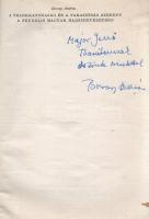 Borosy András:  A telekkatonaság és a parasztság szerepe a feudális magyar hadszervezetben. (Dedikált.) Budapest, 1971. Akadémiai Kiadó (Akadémiai Nyomda). 131 + [5] p. + melléklet (egyleveles). Egyetlen kiadás. Dedikált: "Major Jenő barátomnak őszinte szeretettel: Borosy András." Borosy András (1922-2011) hadtörténész munkája a parasztság soraiból felállított haderő társadalomtörténetét vizsgálja az ezt szabályozó 1397. évi törvénykezéstől a török időkig. A szerző kutatásai szerint a közelgő török veszedelem miatt a XV. században épült ki a parasztság soraiból állított telekkatonaság, amely azonban mindvégig csupán kiegészítő szerepet vitt az ország védelmében. (Értekezések a történeti tudományok köréből. 60. szám.) Prov.: Major Jenő (1922-1988) településtörténész, földrajztudós, urbanisztikai szakíró. Fűzve, kiadói borítóban. Jó példány.