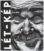 Pethő Bertalan: Lét-Kép. (Dedikált!) Bp., 2005, Platon. Egészoldalas fotókkal illusztrálva. Kiadói kartonált papírkötés. A szerző által Tulassay Tivadar és Judit részére dedikált példány.