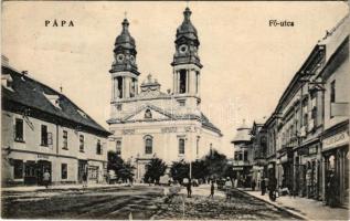 Pápa, Fő utca, templom, kávéház, Kelemen Salamon üzlete. Kiss Tivadar kiadása (EK)