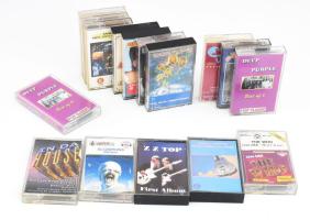 16 darab külföldi zenei kazetta, közte jó darabokkal, Queen, ZZ Top, Deep Purple, Scorpions, Rainbow...