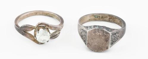 2 db régi ezüst (Ag) gyűrű. Jelzettek, br 7,2 g m: 59