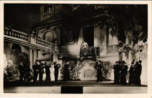 Budapest VIII. Városi színház, Júlia című darabjának előadása, Honthy Hanna, Dénes Oszkár. Áldor foto