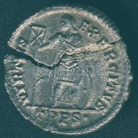 Római Császárság I. Valentinianus Miliarense Treveri Ag T:2- repedt RR!!