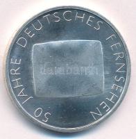 Németország 2002G 10E Ag "50 éves a német televíziózás" T:AU
Germany 2002G 10 Euro Ag &qu...