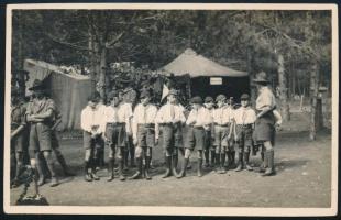 cca 1933 A 333. sz. Gyulai Pál cserkész csapat. Fotólap