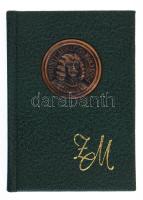 Zrínyi Miklós. (Minikönyv). Bp., 1980, Zrínyi Miklós Katonai Akadémia. Kiadói műbőr-kötés, fém plakettel. Megjelent 1500 példányban.