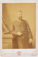 cca 1880 Munkácsy Mihály (1844-1900) párizsi tartózkodása idején készült portréja, keményhátú kabinetfotó, Ad. Braun &amp; Cie műterem, Párizs, hátoldalán kisebb ázásnyommal, 16,5x11 cm