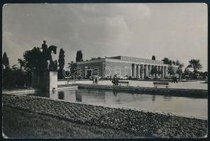 1958