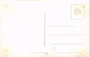 1938 Kassa, Kosice; Bevonulás, vasútállomás magyar zászlókkal és címerrel / entry of the Hungarian t...