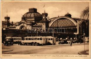 1930 Dresden, Drezda; Hauptbahnhof mit Halteplatz der k.v.g. Autobusse / main railway station, autobus, automobil (crease)