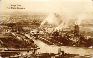 Dearborn (Michigan), Rouge Plant Ford Motor Company. Artcraft Photo Co. (worn corners)