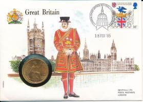 Nagy-Britannia 1967. 1p, bélyeges boríték, hátlapon első napi bélyegzős ENSZ bélyeggel T:UNC Great Britain 1967. 1 Penny, coin letter with stamp, with United Nations stamp on the back C:UNC