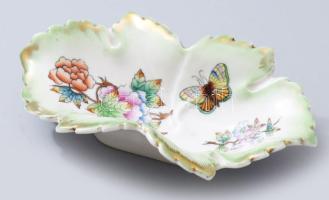 Herendi Viktória mintás levél alakú kínáló, jelzett, h: 15 cm