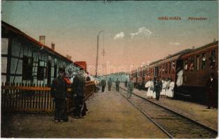 Királyháza, Korolevo, Královo nad Tisou; vasútállomás, pályaudvar, gőzmozdony, vonat. Vasúti levelezőlapárusítás 245. / railway station, locomotive, train (kis szakadás / small tear)