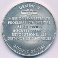 Amerikai Egyesült Államok 1965. "Első meghosszabbított repülés - Gemini V" kétoldalas Ag e...