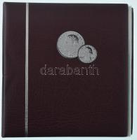 Négygyűrűs "Numis Leuchtturm" berakó, benne 15db osztás nélküli, 5db kettes osztású, 20db hármas osztású berakólappal. Használt, de jó állapotban