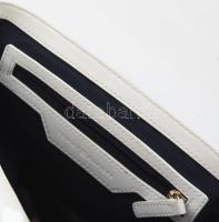 Tommy Hilfiger táska, 26x17 cm