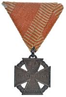 1916. "Károly-csapatkereszt" Zn kitüntetés kopott mellszalagon T:VF patina 1916. "Cha...