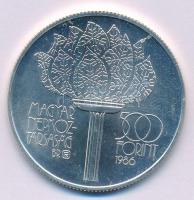 1986. 500Ft Ag "XV. Téli Olimpia Calgary 1988" kapszulában T:BU felületi karc Adamo EM98