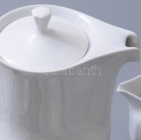 Hollóházi fehér kávés készlet. Jelzett, teljes, jó állapotban, egyik darabon minimális pattogzással