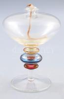 Iparművész talpas olajégő. Részben színezett üveg, hibátlan, m: 16,5 cm